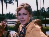    (1976)