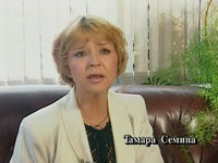  Ѹ