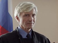 .   (2016)
