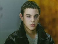 ׸  (2002)