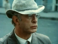     (1982)