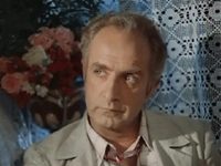    (1975)
