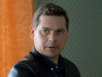  -4 (2023)