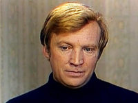    (1976)