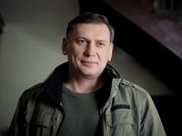 -1 (2018)