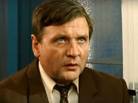    (2001)