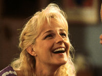   (2000)