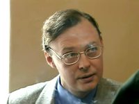  (2002)