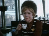   (1976)