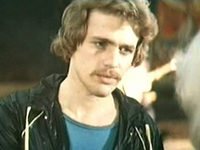     (1982)