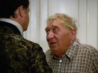   (1981)