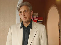   (2003)