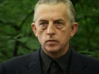  (2009)