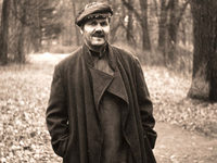     (1992)
