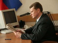  -   (2006)