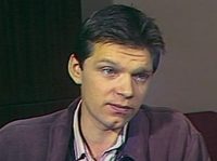    (1981)