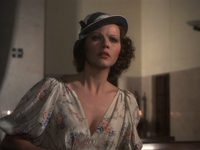   (1976)