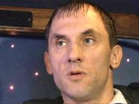   (2004)