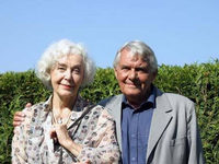     (2006)