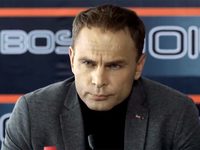  (2017)