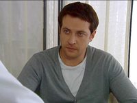  (2011)