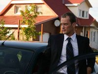   (2010)