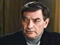   (1982)