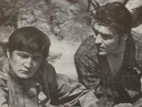   (1975)