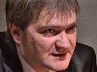 Павел Сухов
