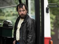 54  (2018)
