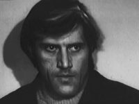    (1976)