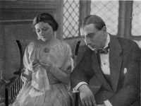  (1915)