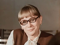     (1976)
