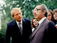   (1983)