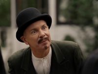   .    (2021)