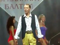  (2015)