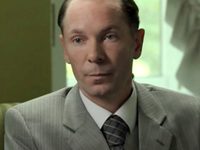  (2013)