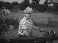  (1961)