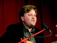   (2006)
