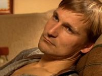  - 4 (2011)
