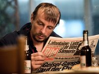 54  (2018)