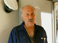  -4 (2002)