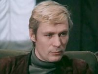   (1976)