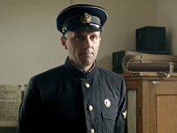 1941.    (2022)