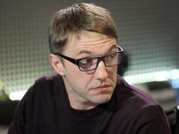  (2016)
