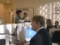 Ѹ (2004)