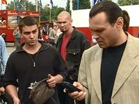   (2001)