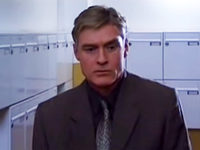   (2001)