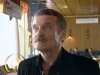    (2005)