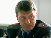  -4 (2002)